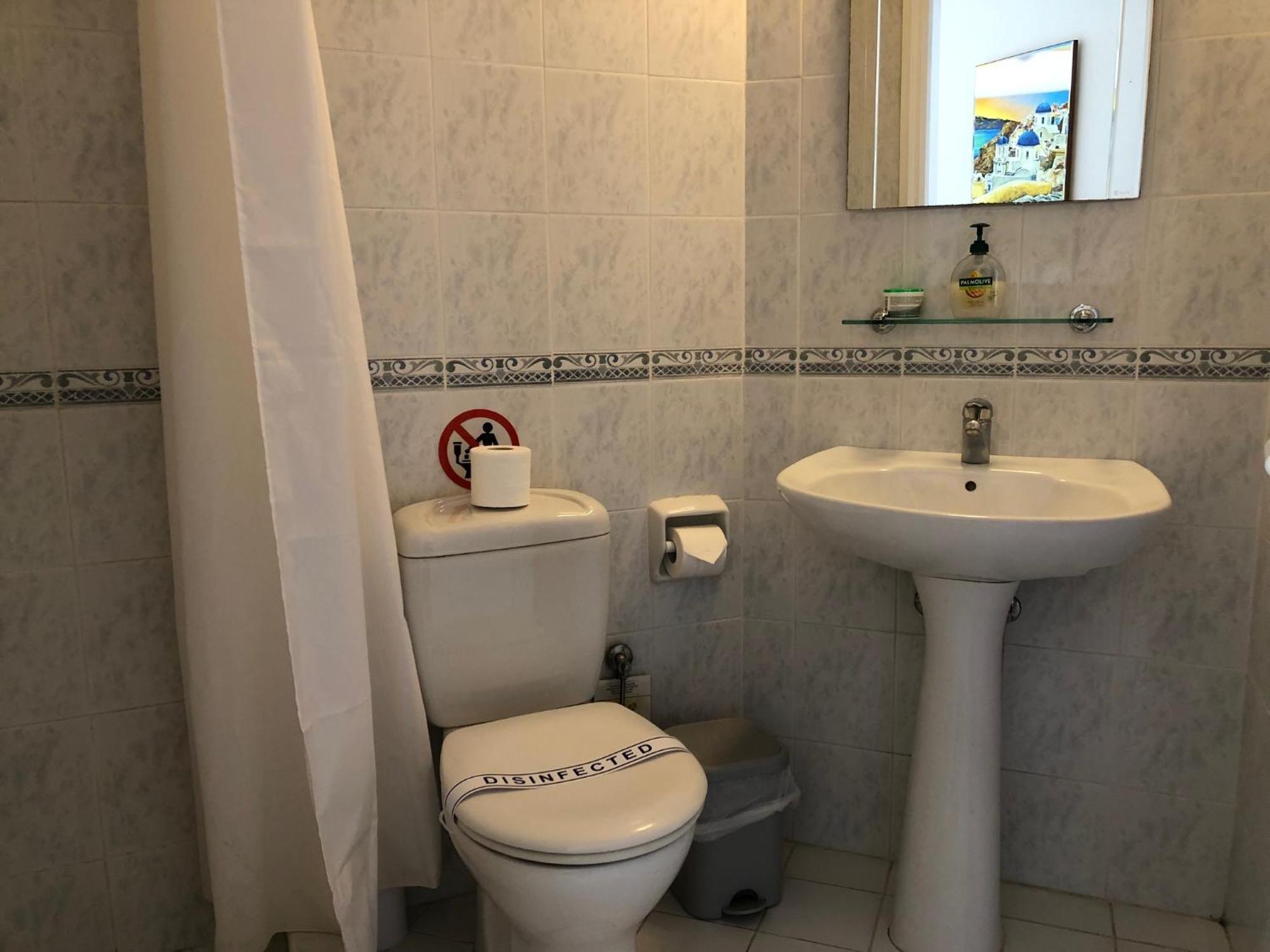 Kings Palace - Stylish 2 Bed Apartment With Sea Views Paphos Bagian luar foto
