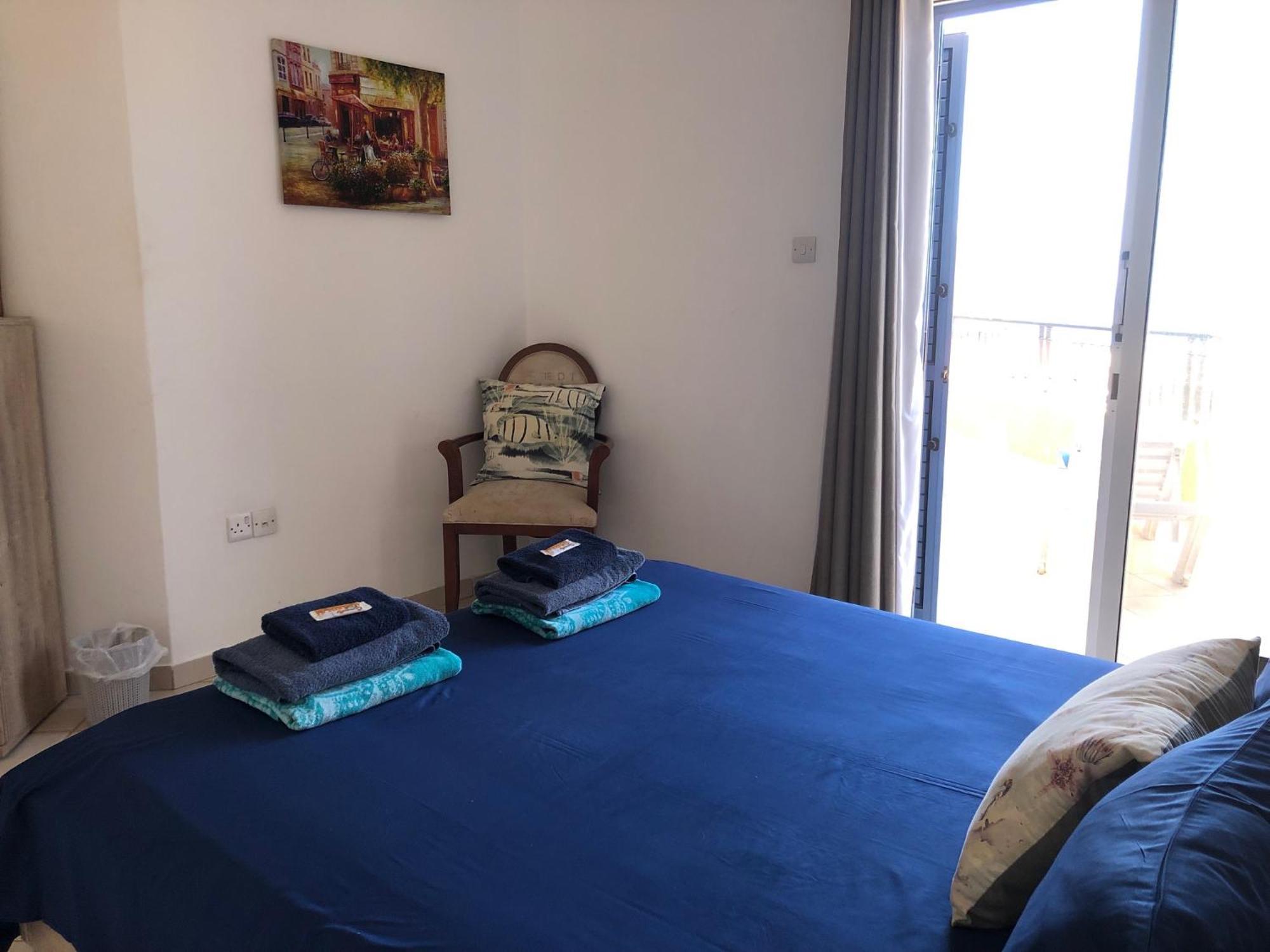 Kings Palace - Stylish 2 Bed Apartment With Sea Views Paphos Bagian luar foto